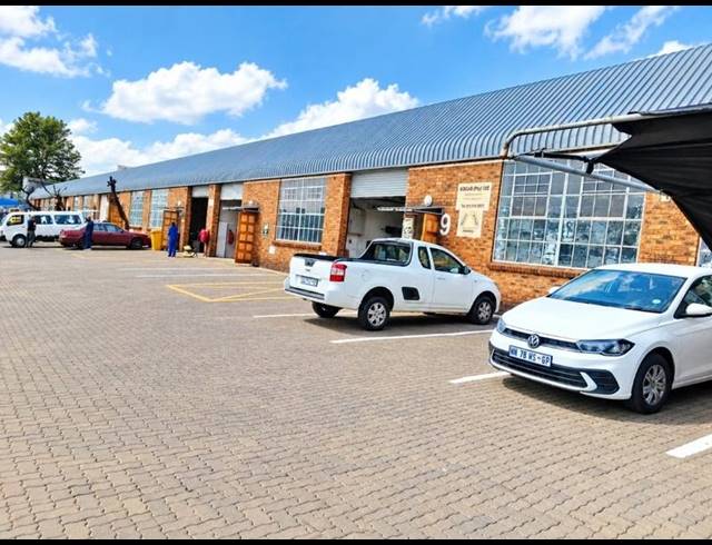 BUSINESS PROPERTY TO RENT IN ISANDO